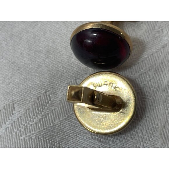 Vintage Swank Gold-Tone & Red Glass Cabochon Cufflinks - Picture 2 of 3